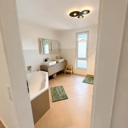 Exclusive Penthouse-wohnung Mit Grosser Dachterrasse Oldenburg